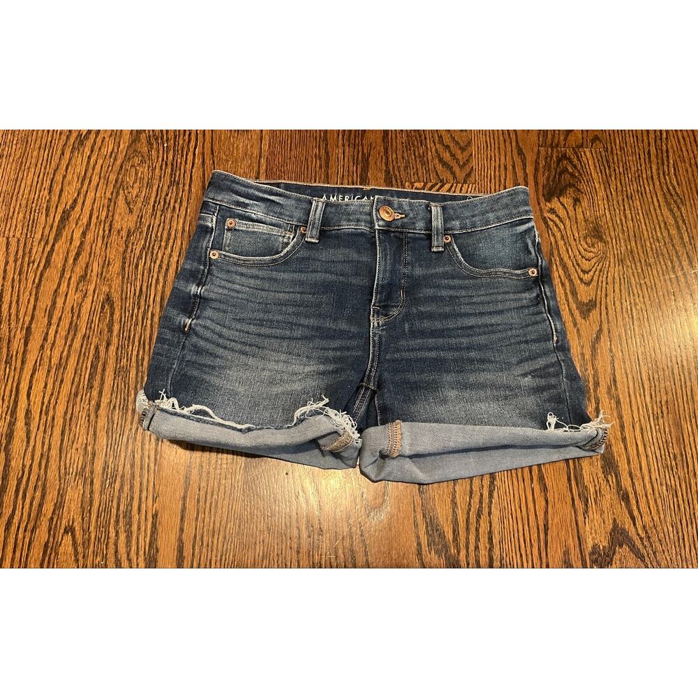 American Eagle women’s the dream shorts Sz. 4 blue